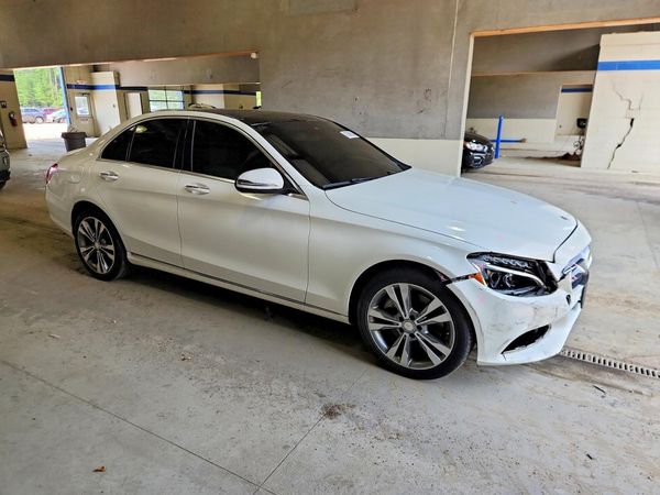 2016 MERCEDES-BENZ C C300-4M
