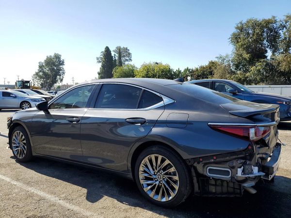 2024 LEXUS ES 300H
