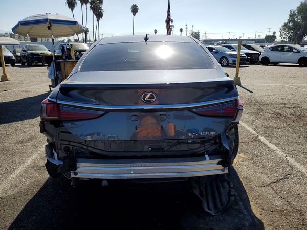 2024 LEXUS ES 300H