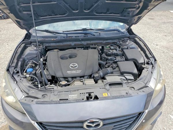 2016 MAZDA 3