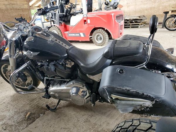 2021 HARLEY-DAVIDSON FL — LSDT