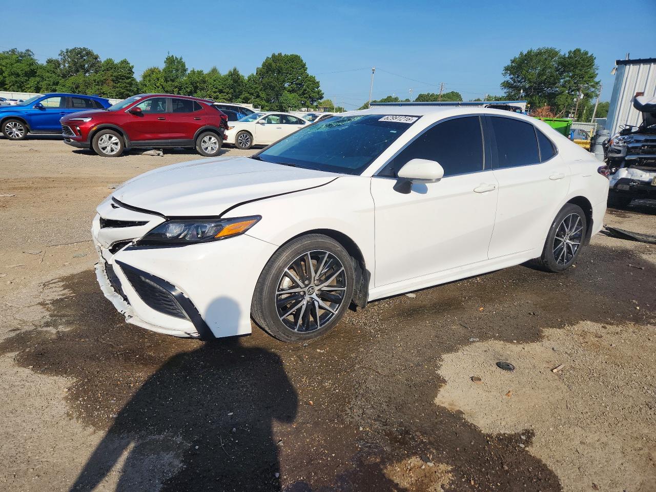 2024 TOYOTA CAMRY
