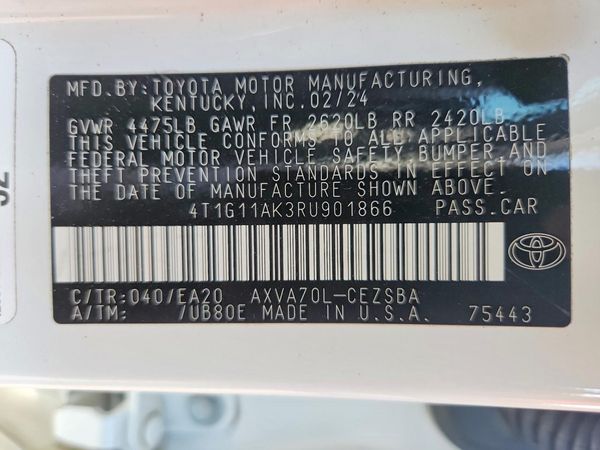 2024 TOYOTA CAMRY