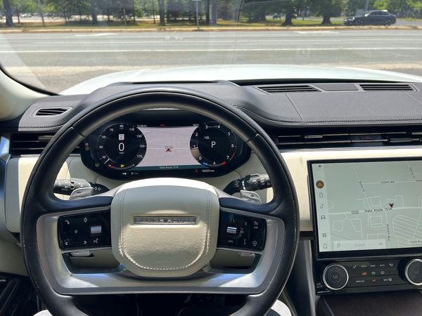 2023 LAND ROVER RANGE ROVER SE