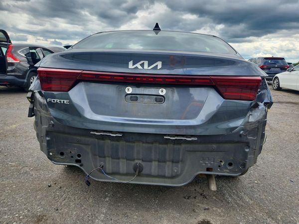 2024 KIA FORTE