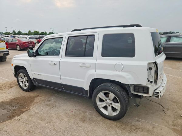 2016 JEEP PATRIOT Latitude
