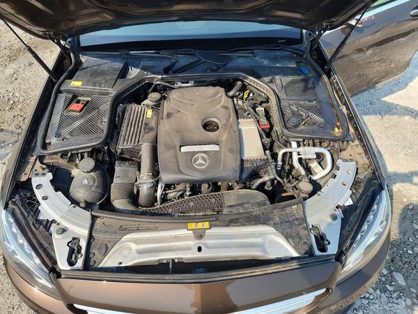2015 MERCEDES-BENZ C