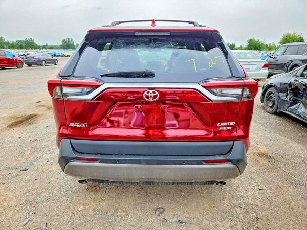 2021 TOYOTA RAV4 Limited HV
