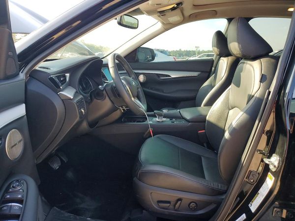 2022 INFINITI QX50 Essential