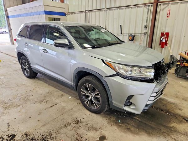 2019 TOYOTA HIGHLANDER
