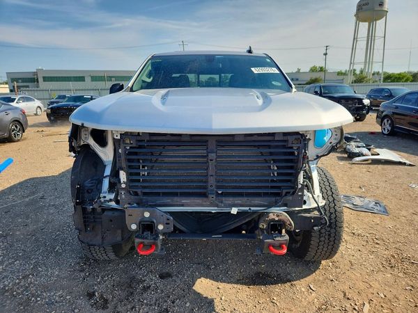 2021 CHEVROLET SILVERADO Trail Boss - LT — DIRF