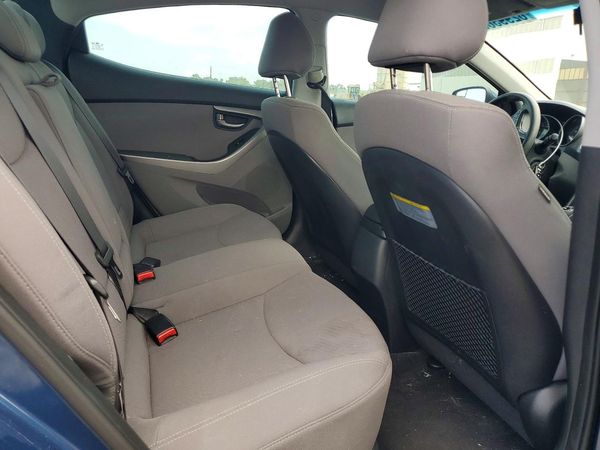 2016 HYUNDAI ELANTRA