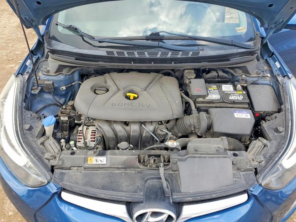 2016 HYUNDAI ELANTRA