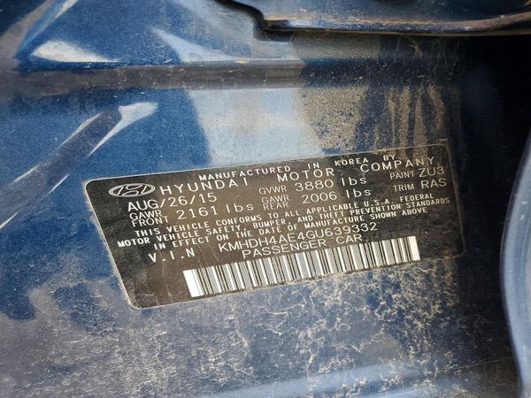 2016 HYUNDAI ELANTRA