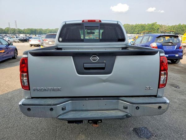 2019 NISSAN FRONTIER