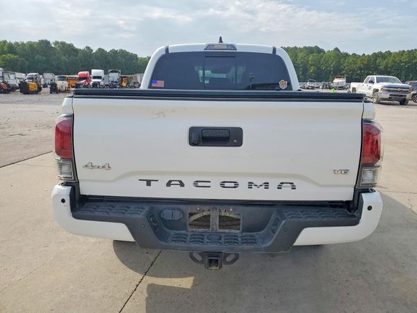 2021 TOYOTA TACOMA Limited