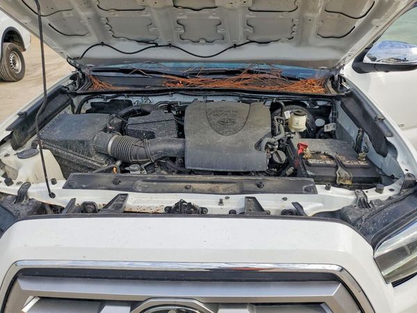 2021 TOYOTA TACOMA Limited