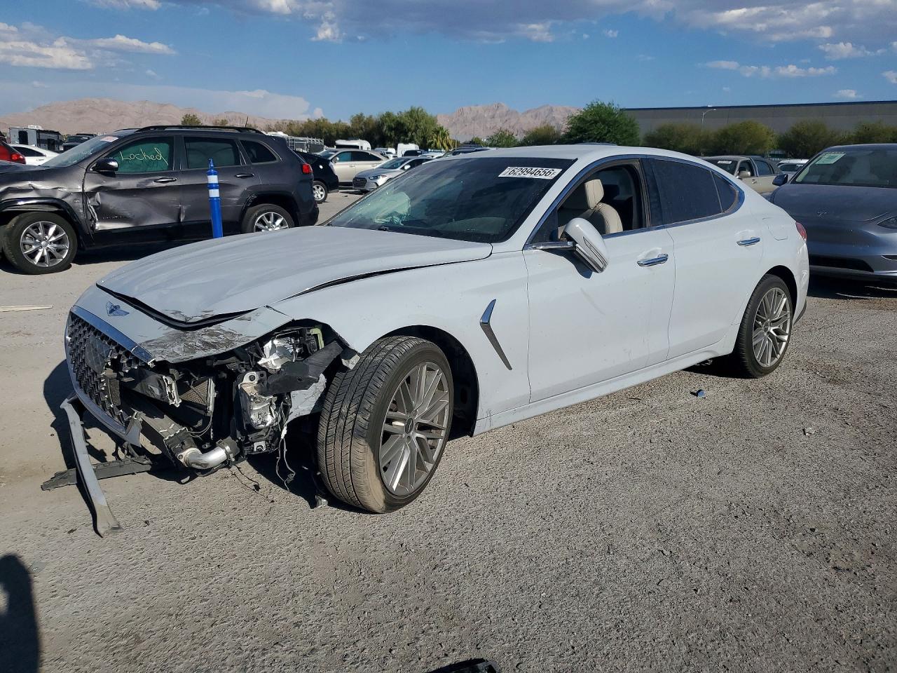 2020 GENESIS G70 2.0T — Front 3/4