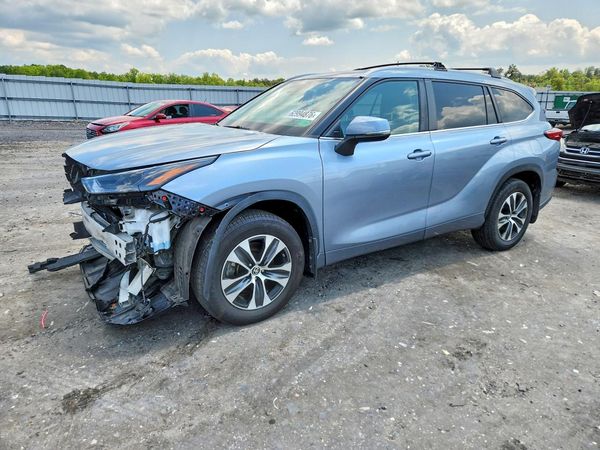 2023 TOYOTA HIGHLANDER