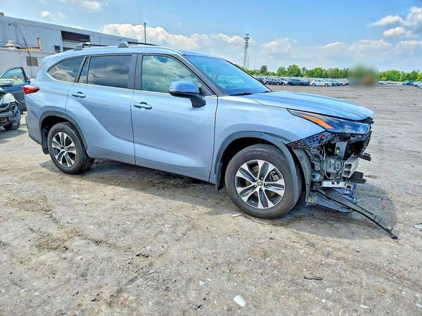 2023 TOYOTA HIGHLANDER