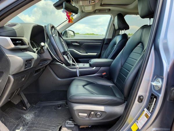 2023 TOYOTA HIGHLANDER