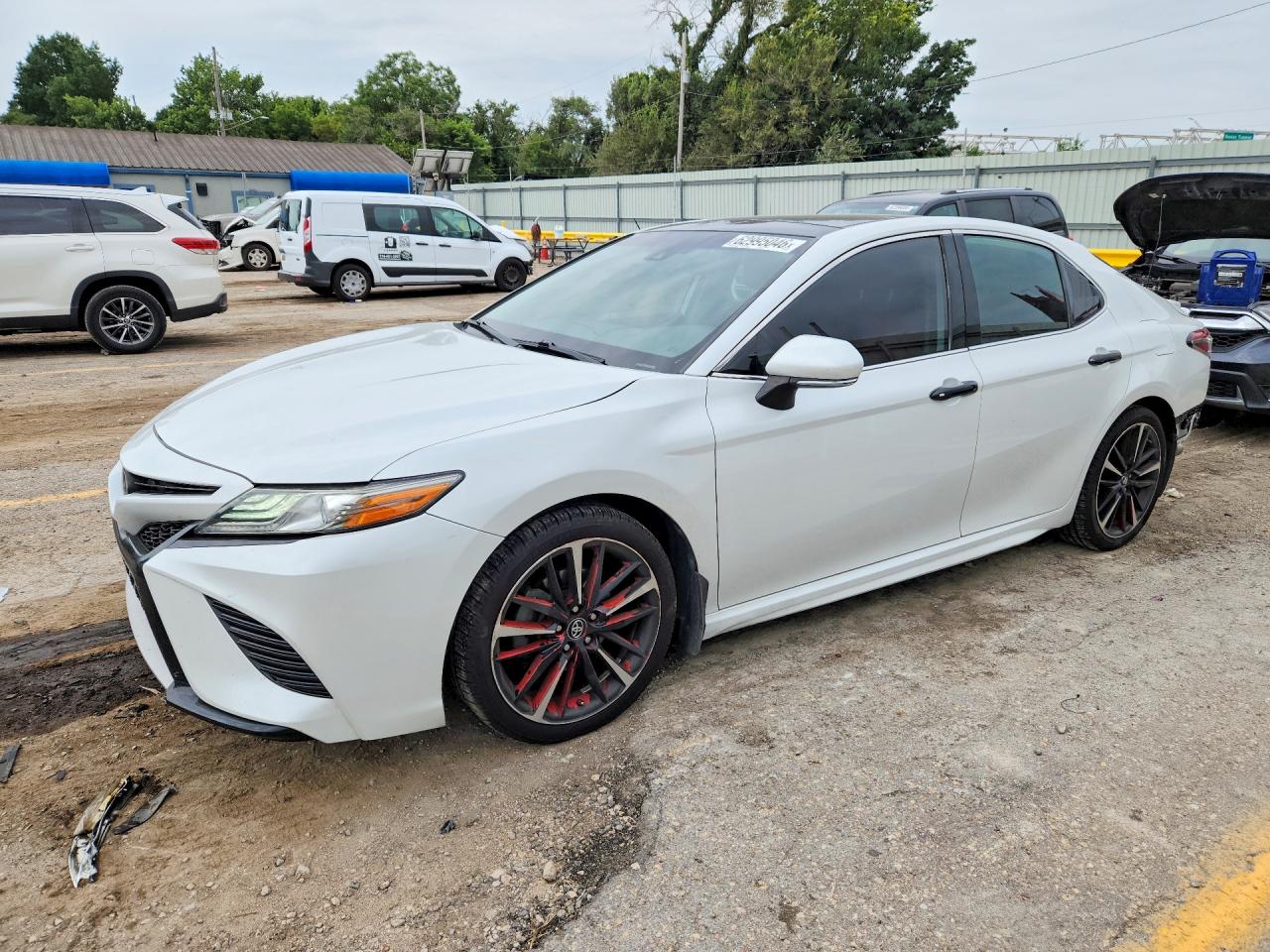 2019 TOYOTA CAMRY