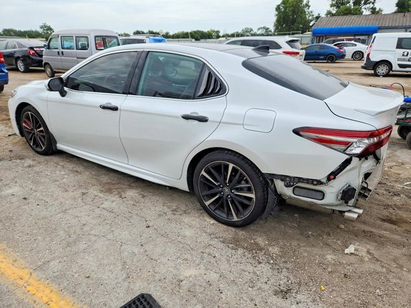 2019 TOYOTA CAMRY