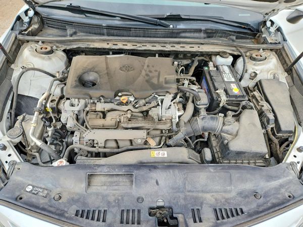2019 TOYOTA CAMRY