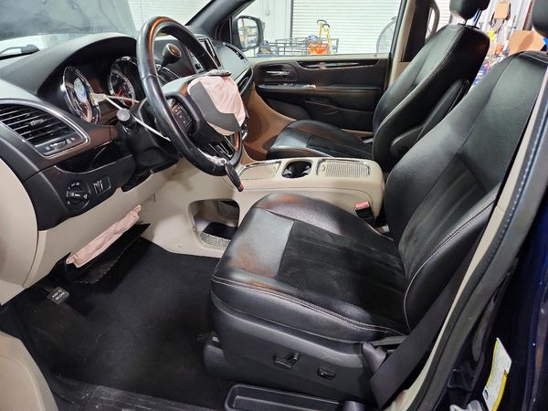 2017 DODGE GRAND CARAVAN