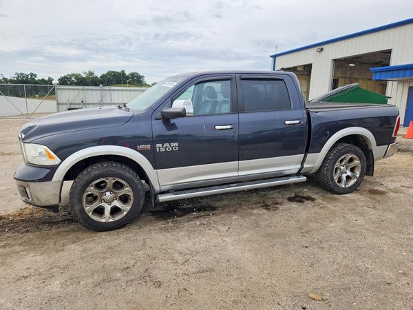 2013 RAM 1500 Laramie