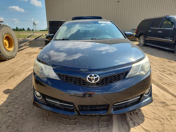 2013 TOYOTA CAMRY