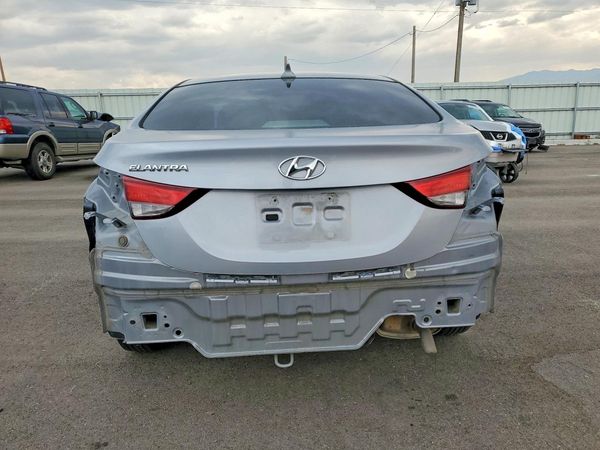 2015 HYUNDAI ELANTRA