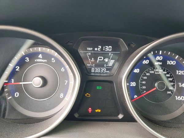 2015 HYUNDAI ELANTRA