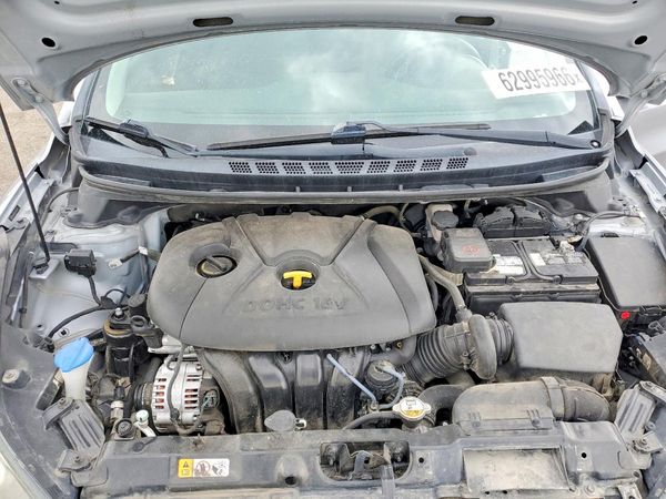2015 HYUNDAI ELANTRA