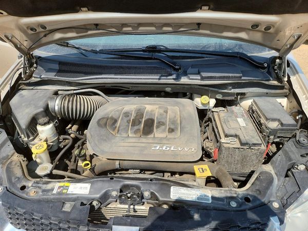 2013 DODGE GRAND CARAVAN SE