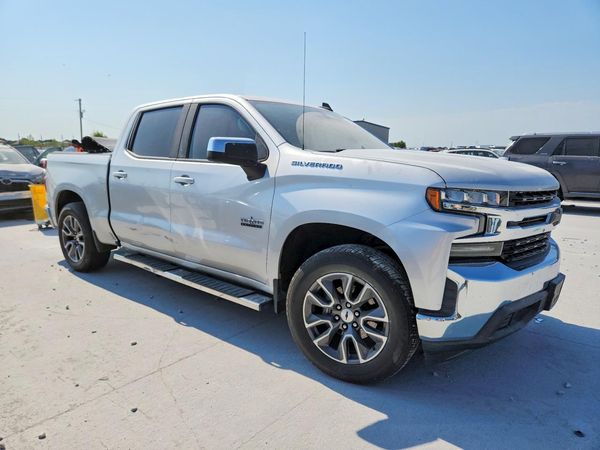 2020 CHEVROLET SILVERADO LT — Passenger 3/4