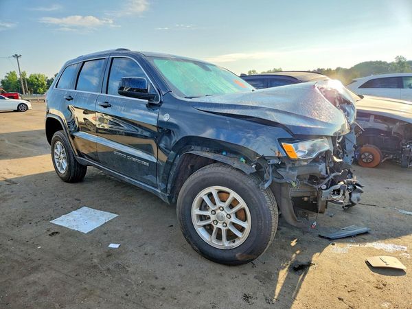2020 JEEP CHEROKEE Laredo — Passenger 3/4