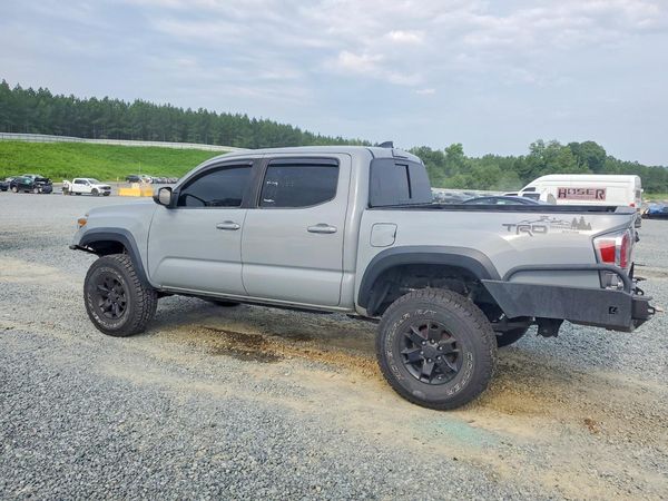2019 TOYOTA TACOMA SR5