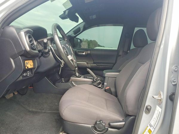 2019 TOYOTA TACOMA SR5