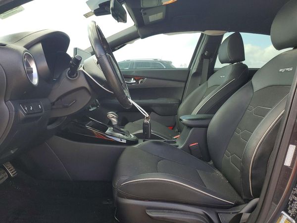 2024 KIA FORTE