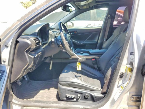 2015 LEXUS IS 250