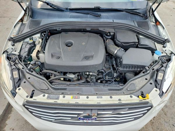 2016 VOLVO XC60