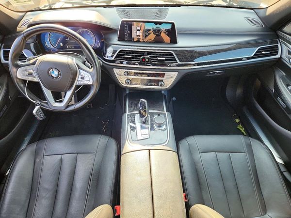2017 BMW 740 xDrive