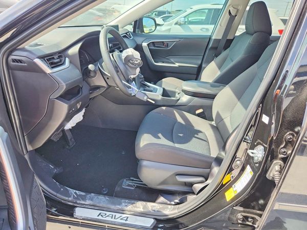 2025 TOYOTA RAV4