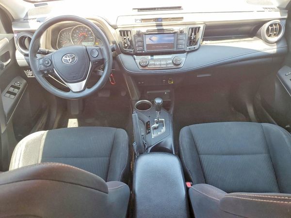 2015 TOYOTA RAV4 XLE (M Grade)