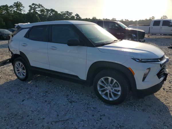 2025 CHEVROLET TRAILBLAZER LS
