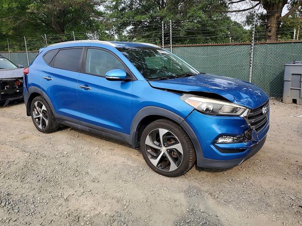 2016 HYUNDAI TUCSON