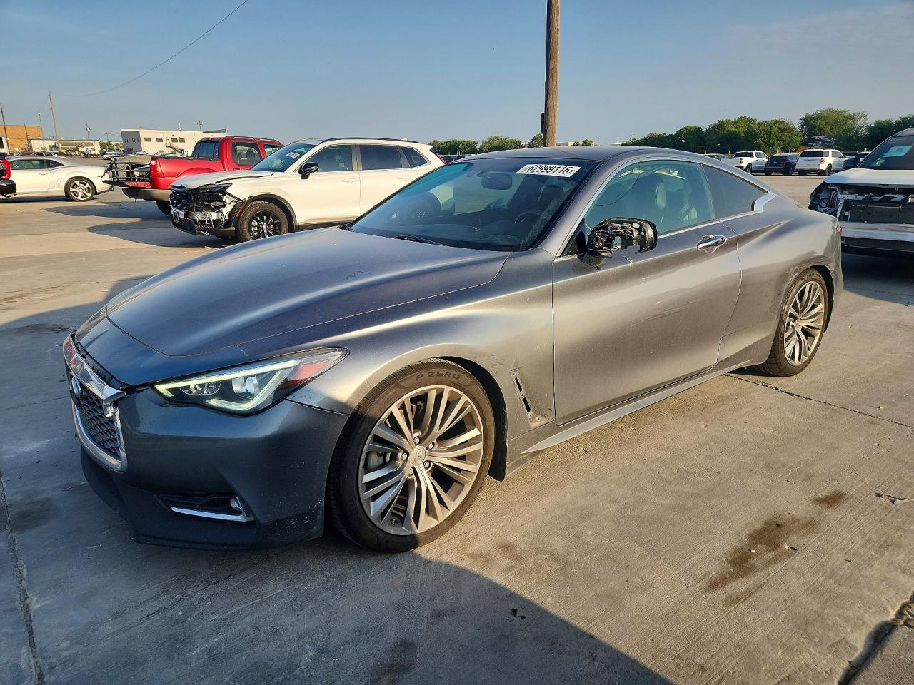2018 INFINITI Q60 — Front 3/4