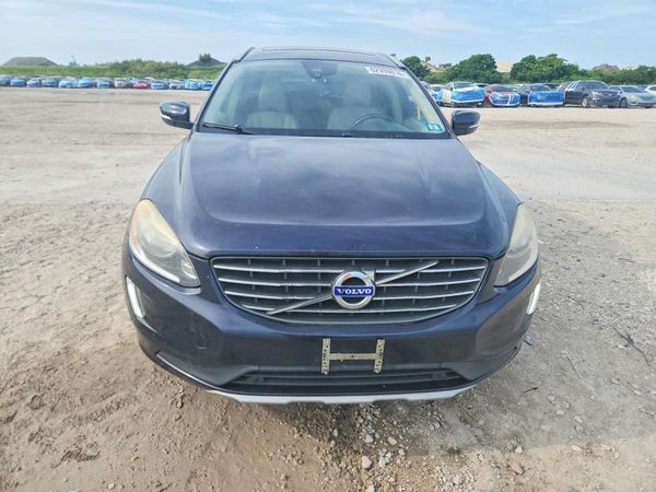 2016 VOLVO XC60