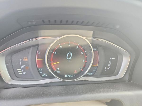 2016 VOLVO XC60